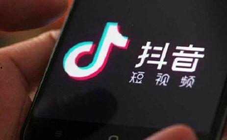 抖音私聊直接发吃瓜视频,吃瓜视频引发热议！