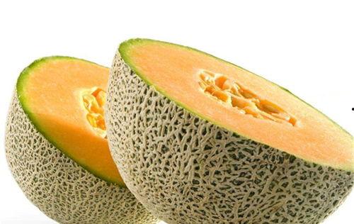 陈建斌吃哈密瓜视频,甜蜜瞬间引网友热议